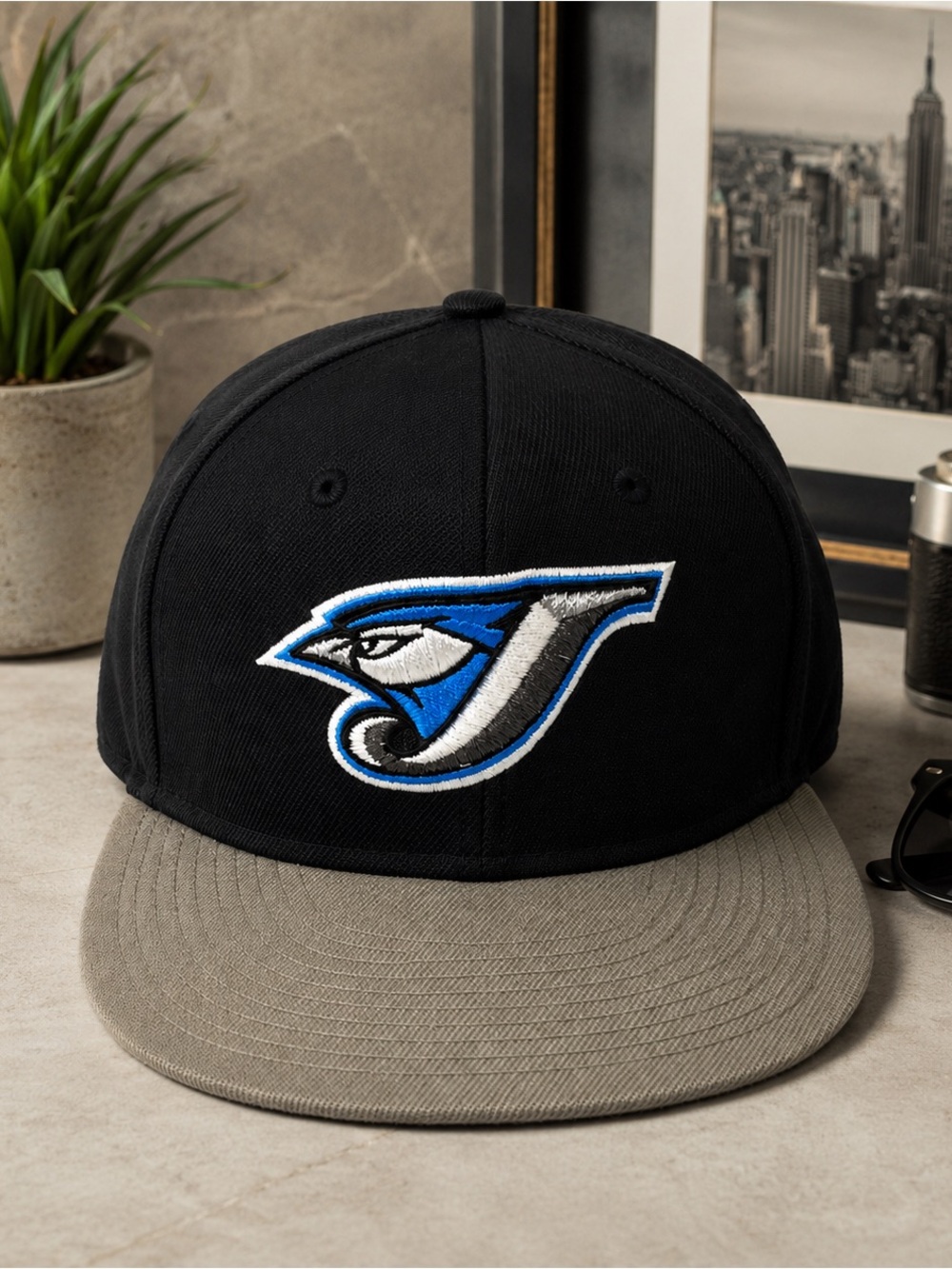 New Era 59 FIFTY Cooperstown Collection Cap Mens Size 7 1/8 Blue Jays Logo
